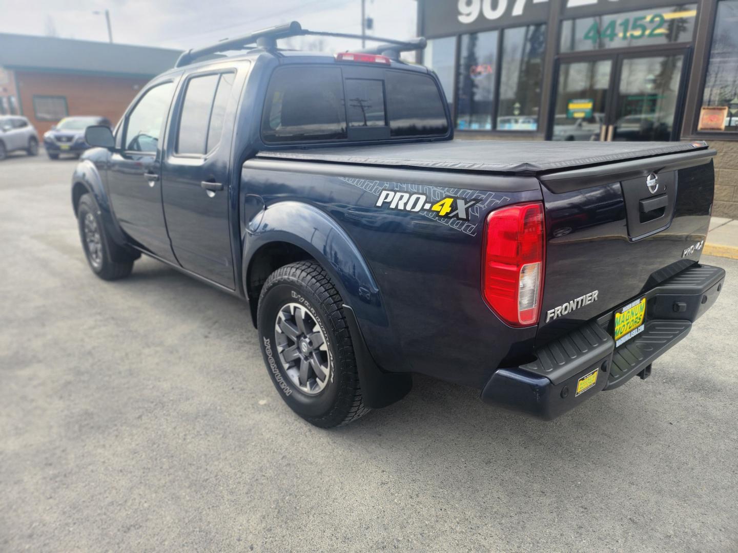 2020 BLUE NISSAN FRONTIER pro-4x (1N6ED0EB6LN) with an 3.8L engine, Automatic transmission, located at 1960 Industrial Drive, Wasilla, 99654, (907) 274-2277, 61.573475, -149.400146 - Photo#3